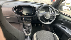 Toyota Aygo X 1.0 VVT-i Edge 5dr Petrol Hatchback